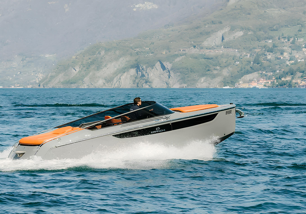 Private boat excursion on the Italian Mediterranean sea